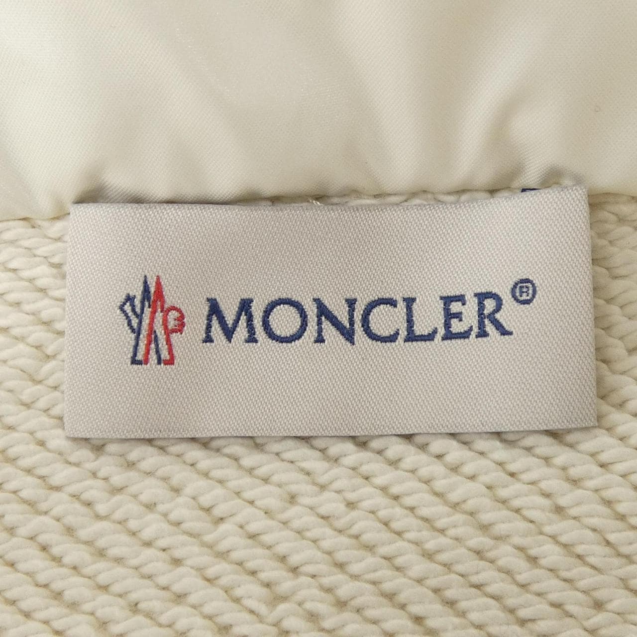 【新品】モンクレール MONCLER 20938G00017 89BG6 ダウンジャケット