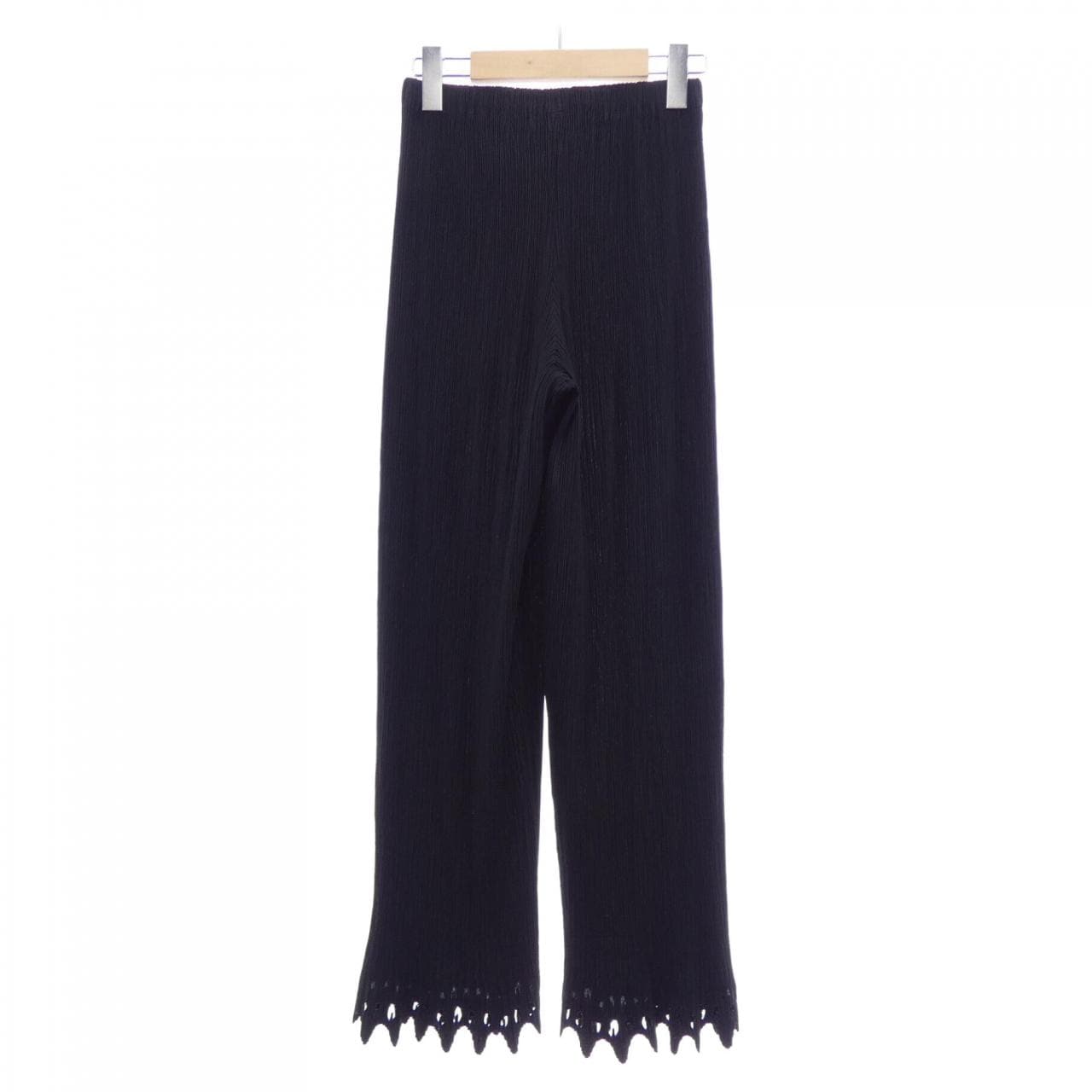 イッセイミヤケ ISSEY MIYAKE IM04FF605 パンツ