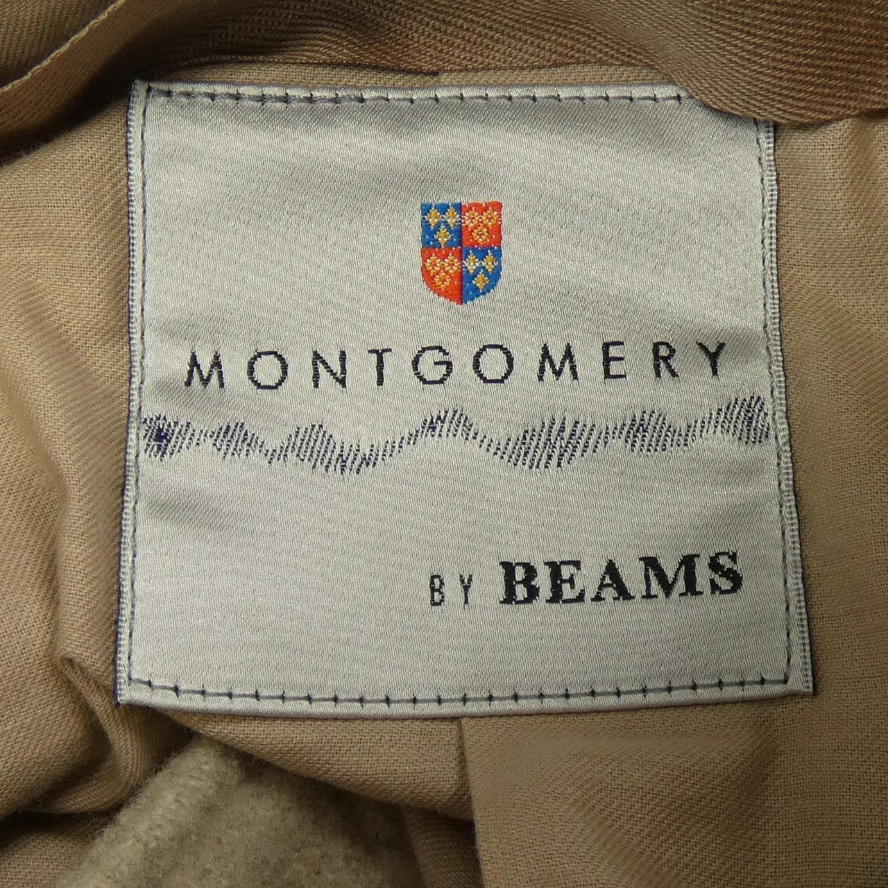 MONTGOMERY ダッフルコート