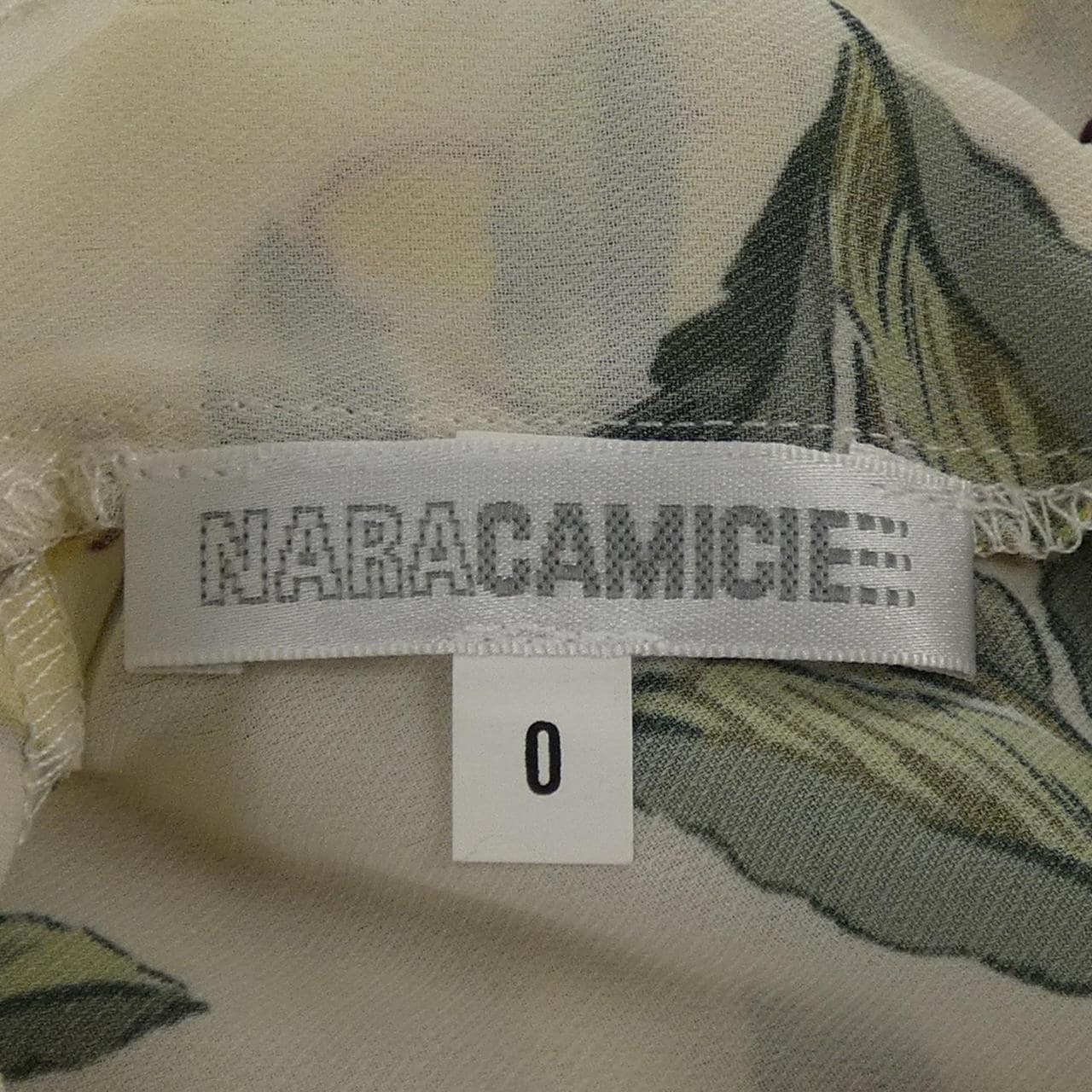 ナラカミーチェ naracamicie トップス
