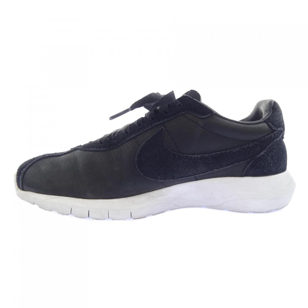 ナイキ NIKE 717121-001 スニーカー