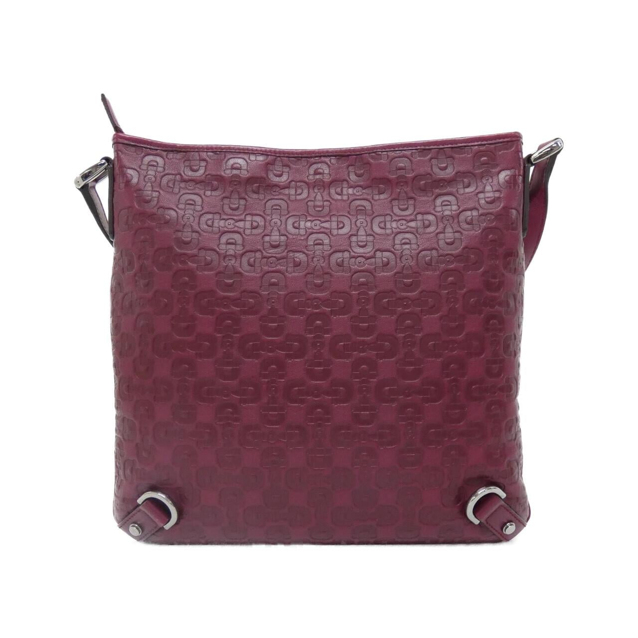 Gucci 268642肩背包