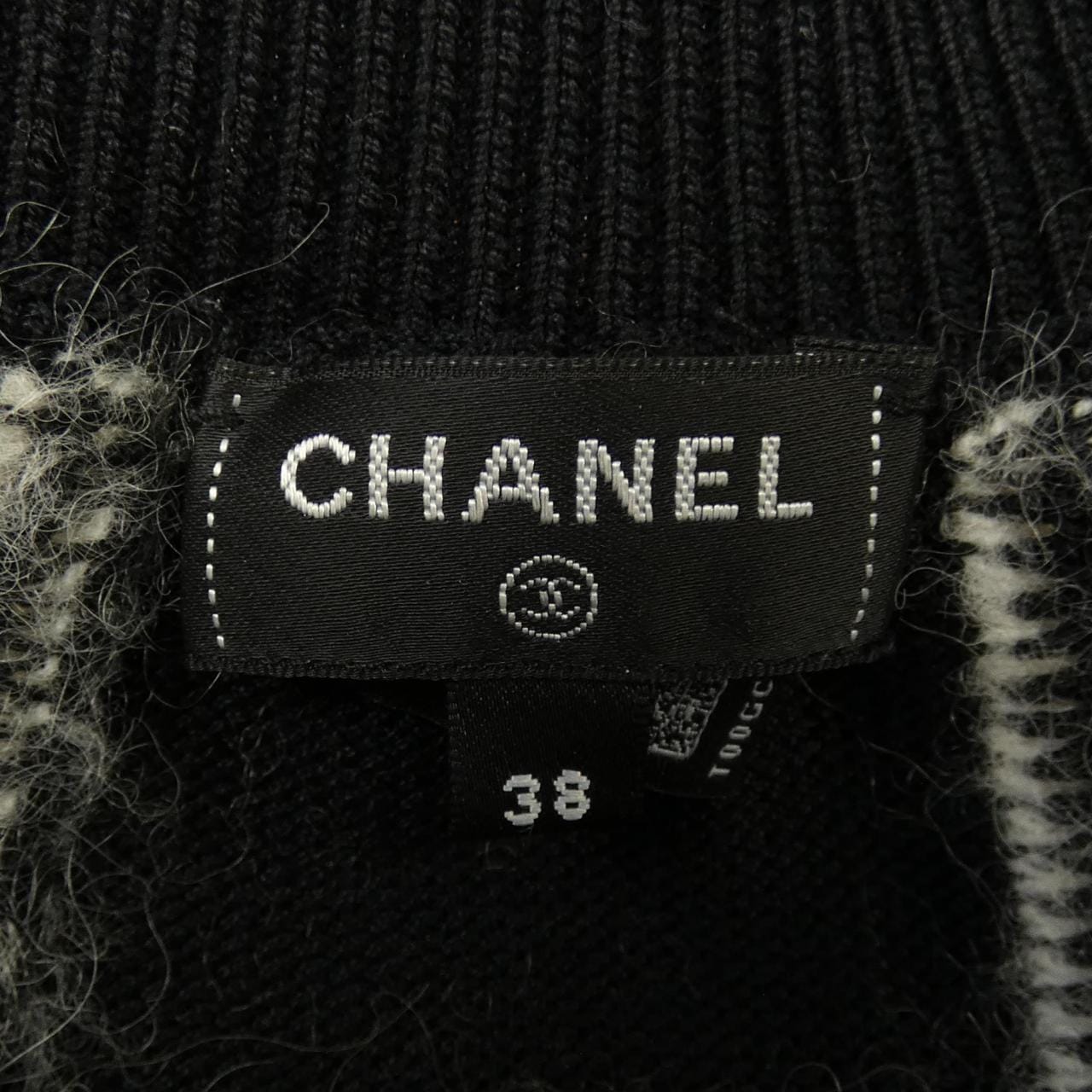 シャネル CHANEL P72910K10479 ニット