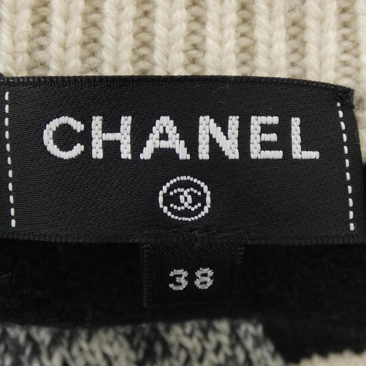 シャネル CHANEL P73216K10523 22N ニット
