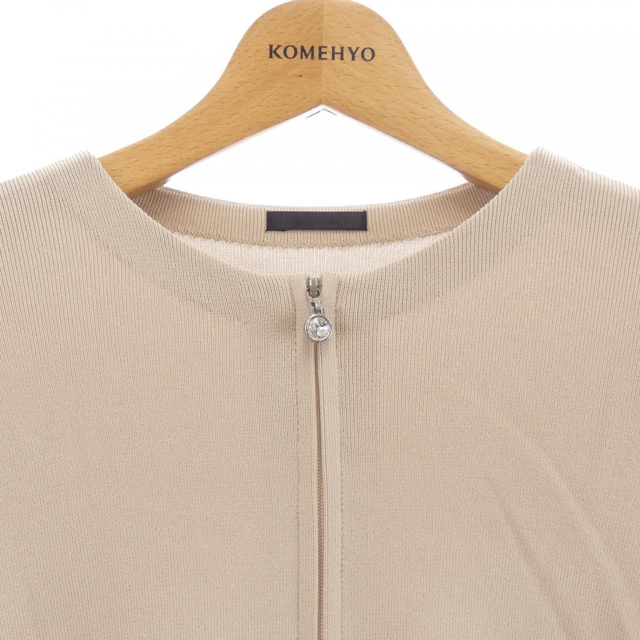 TouvBeSite TO BE CHIC夹克