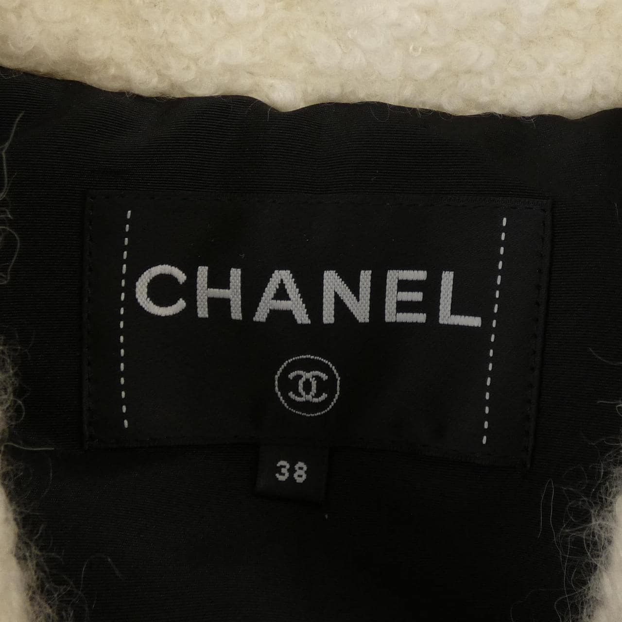 シャネル CHANEL LOOK1 P77333V69559 ジャケット