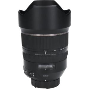 ニコン１５－３０ｍｍ　Ｆ２．８ＤＩ　ＶＣ　Ａ０１２