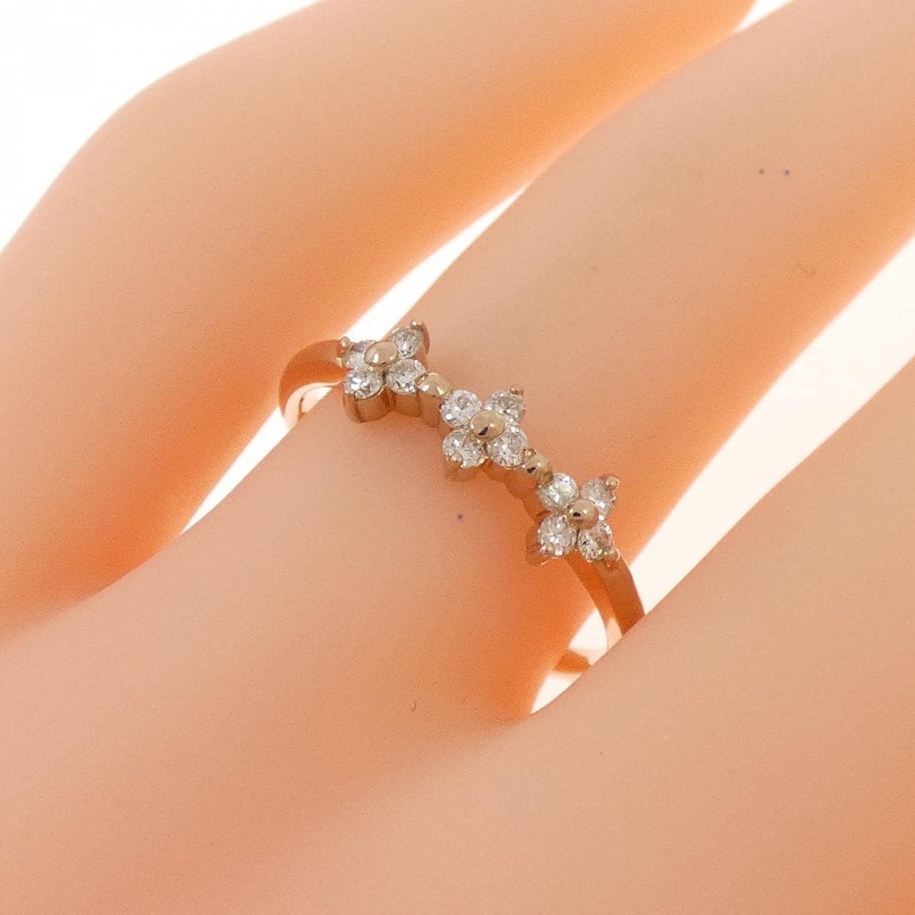K18PG フラワー 1．8ダイヤモンド リング 0.20CT