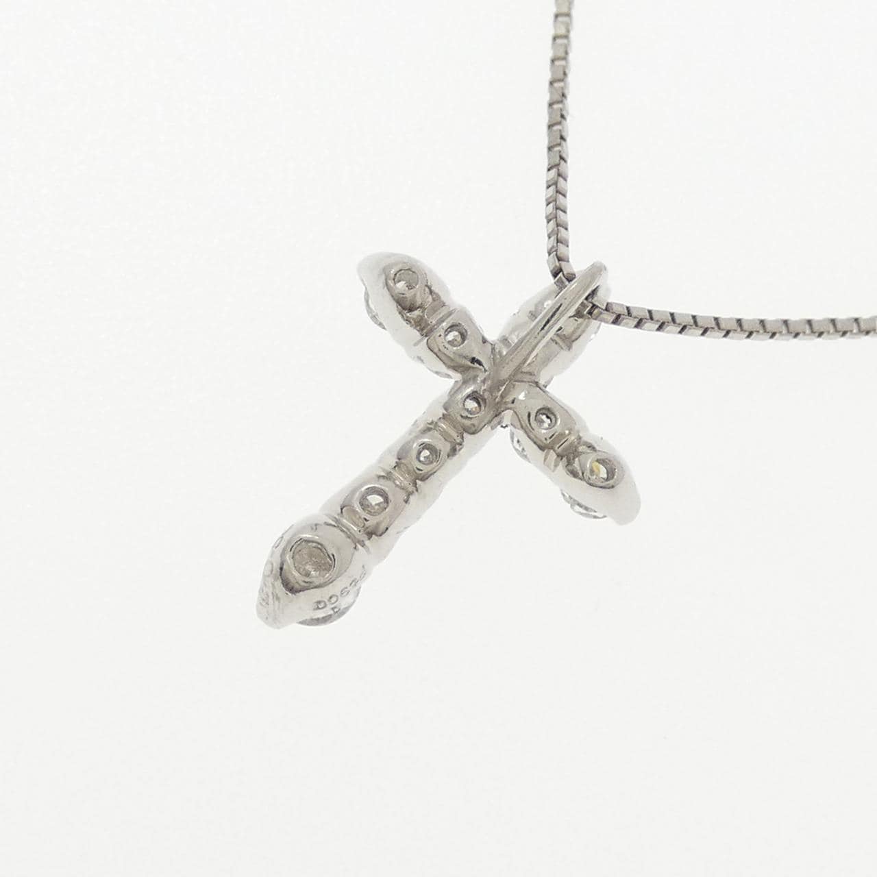 PT900/PT850 クロス ダイヤモンド ネックレス 0.53CT