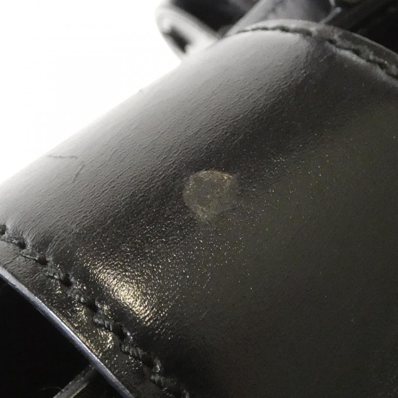 グッチ 323652 CK0DT バッグ