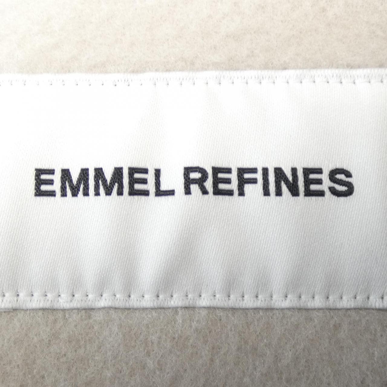 エメルリファインズ EMMEL REFINES コート