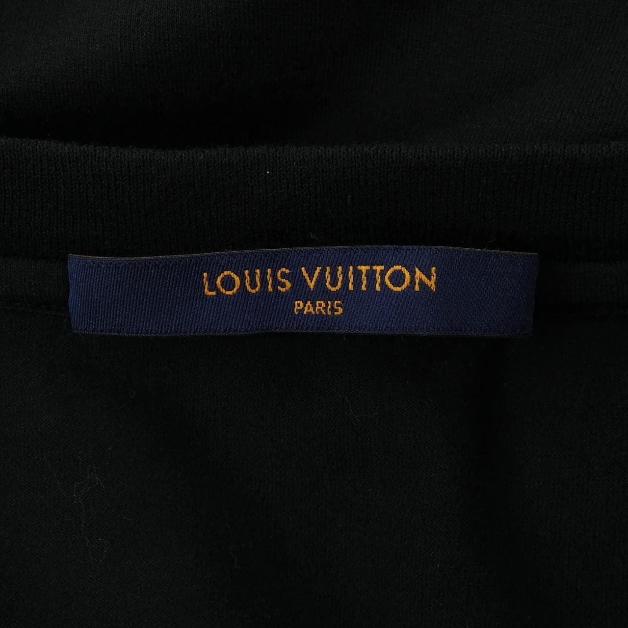ルイヴィトン LOUIS VUITTON HEY79WFMB Tシャツ
