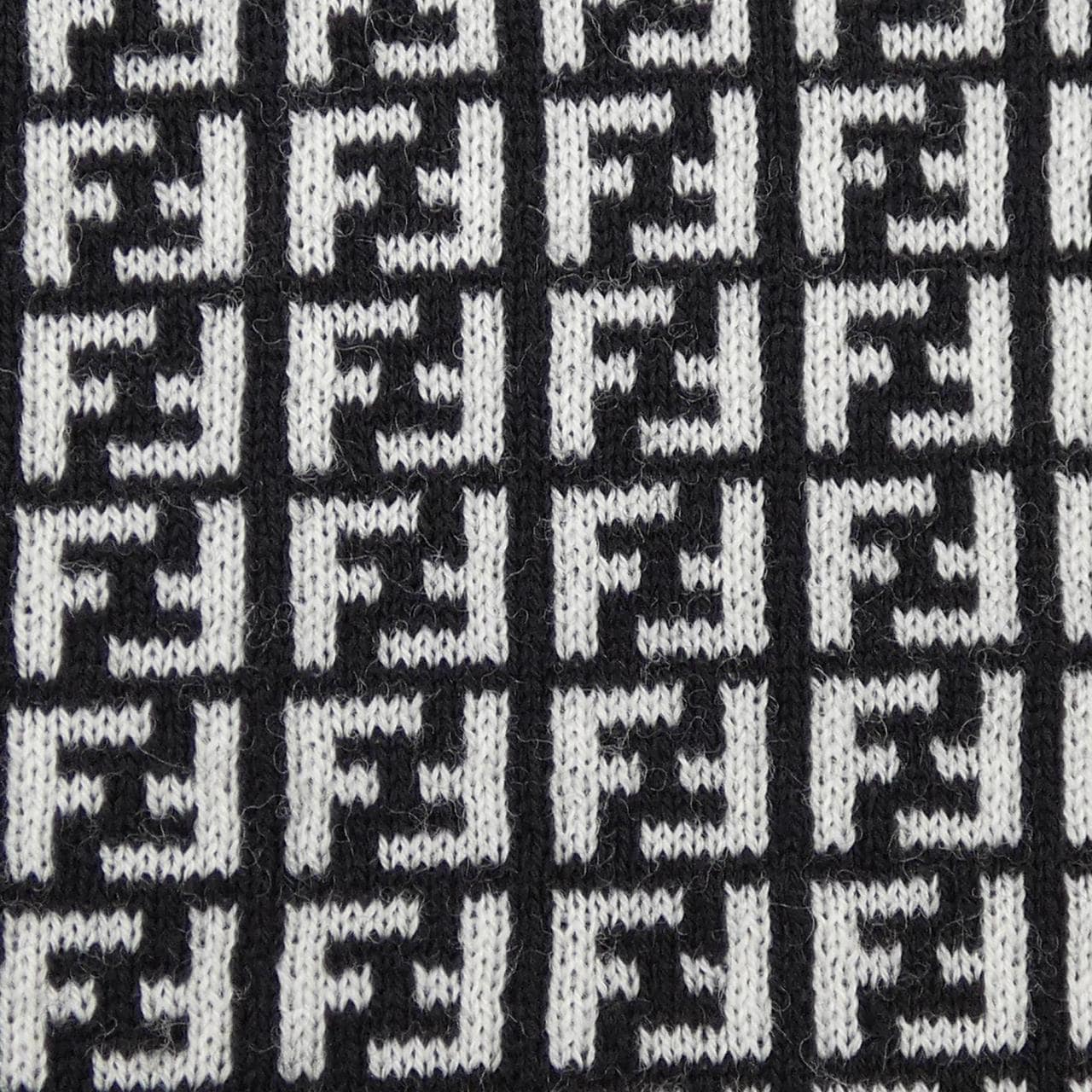 フェンディ FENDI FX056 AI4C ニットキャップ