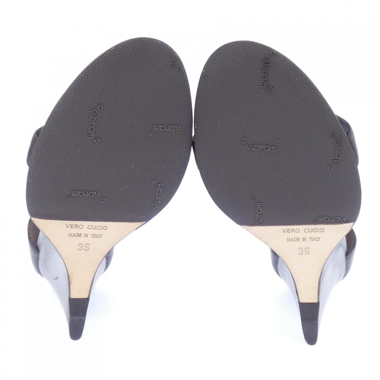 ジュゼッペザノッティ GIUSEPPE ZANOTTI サンダル