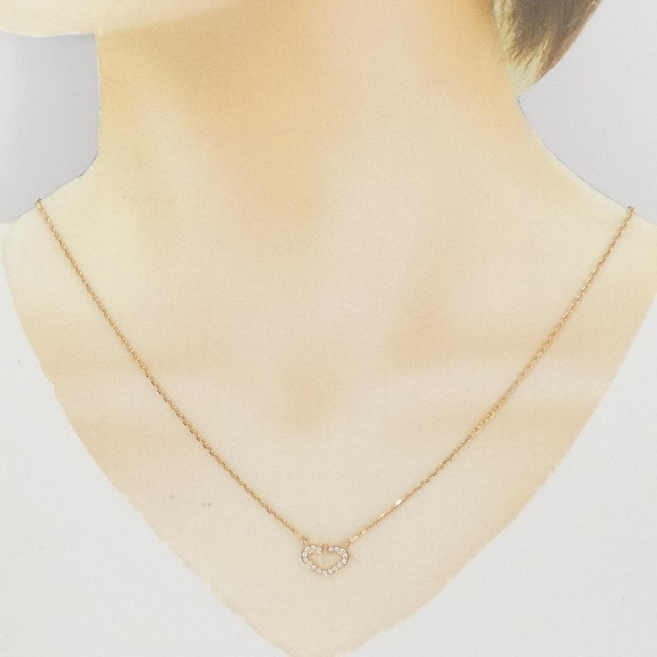Cartier C heart项链