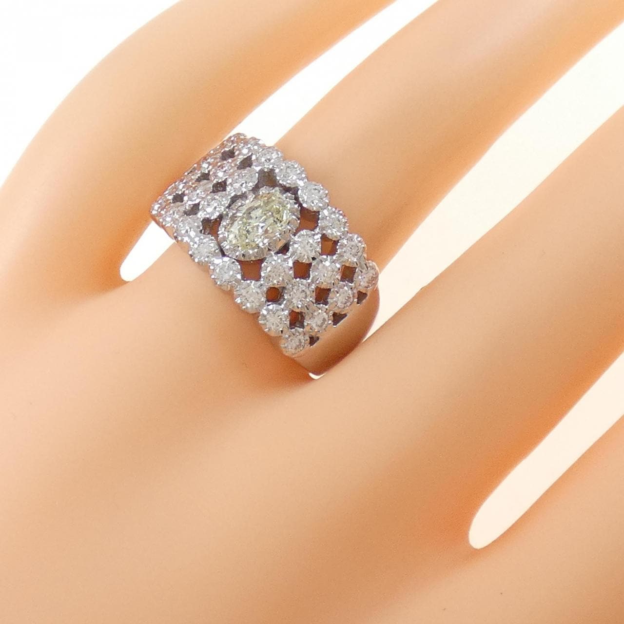 K18WG ダイヤモンド リング 0.441CT