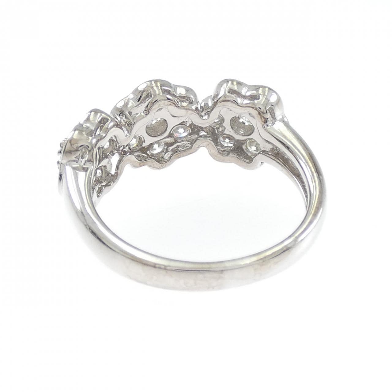 K18WG フラワー ダイヤモンド リング 1.00CT