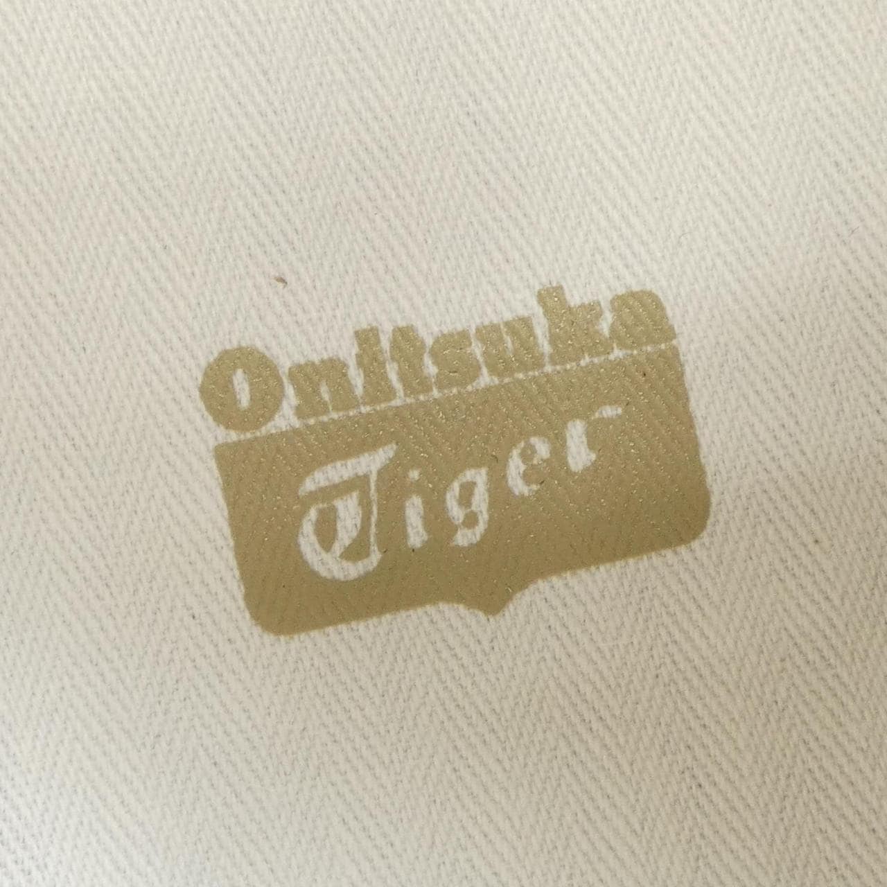 ONITSUKA TIGER シューズ