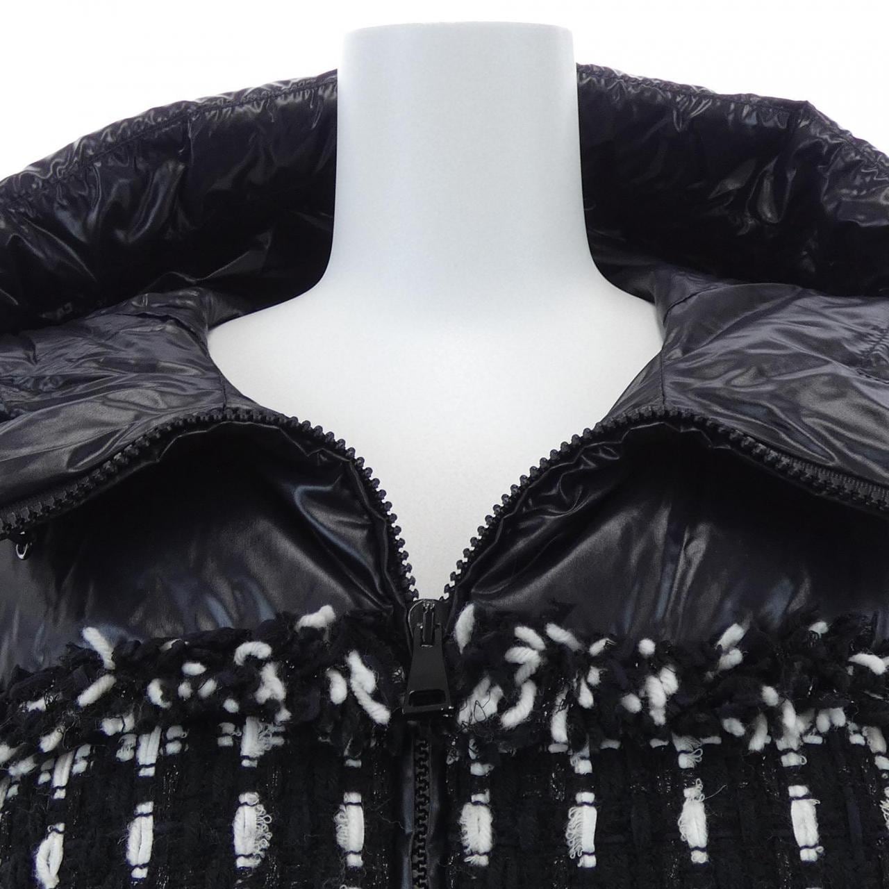 モンクレール MONCLER GINAVELLE ダウンジャケット