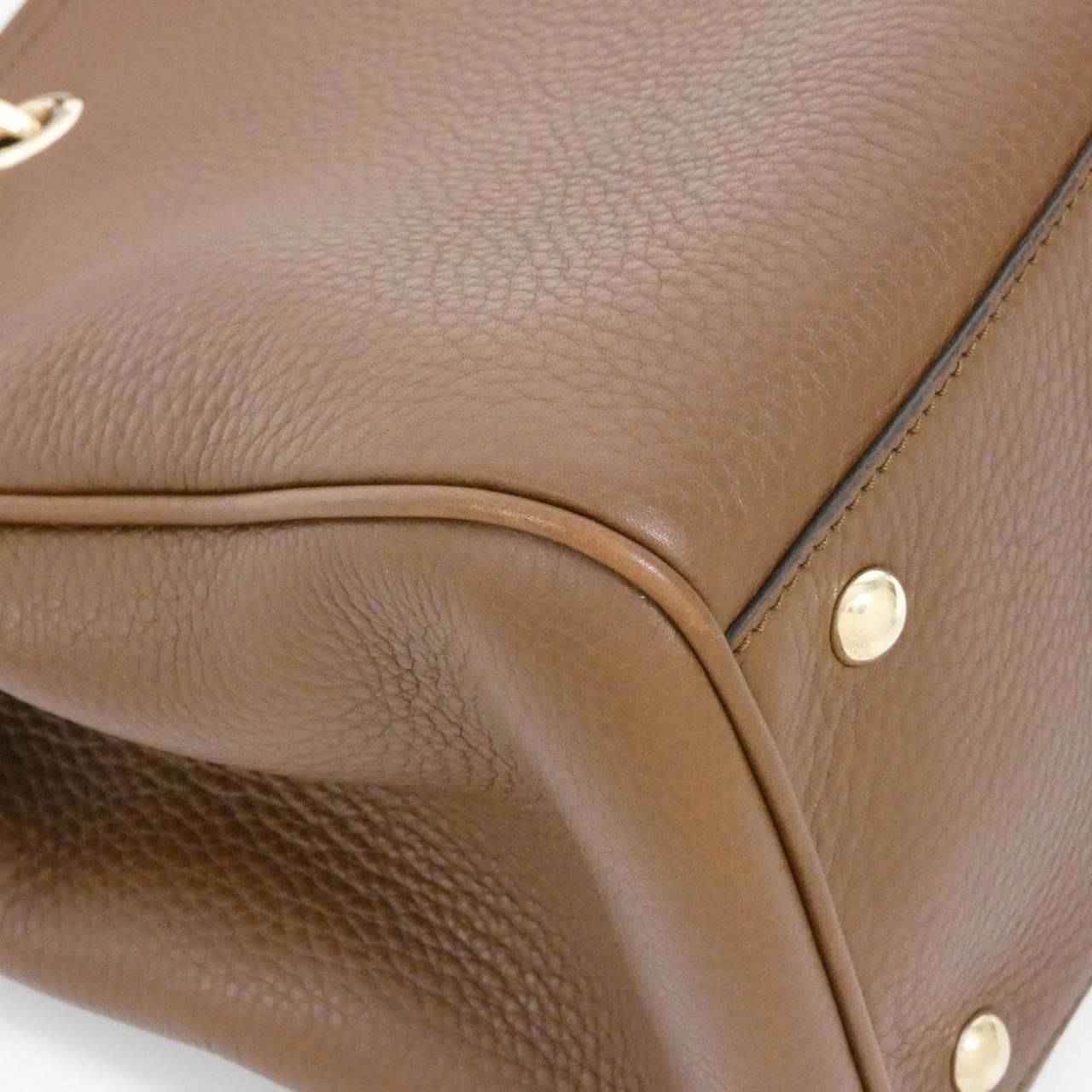 グッチ 323660 A7M0A バッグ