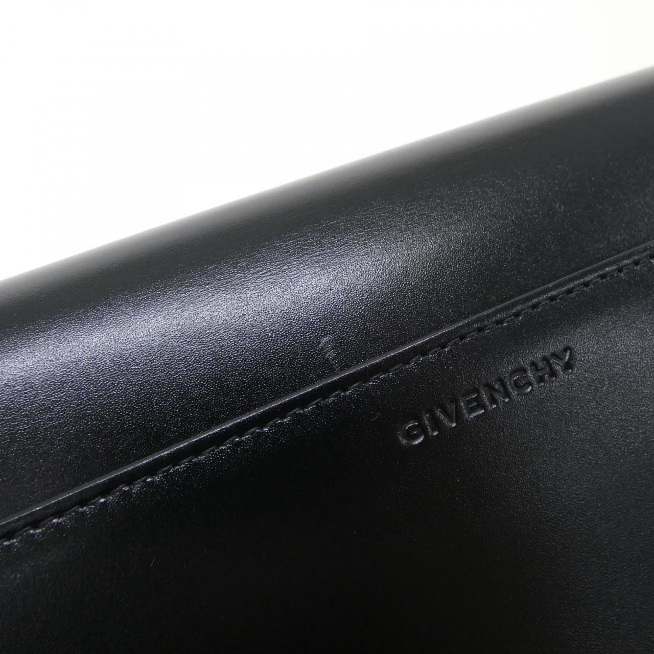 ジバンシー 4G ミディアム BB50HCB15T ショルダーバッグ