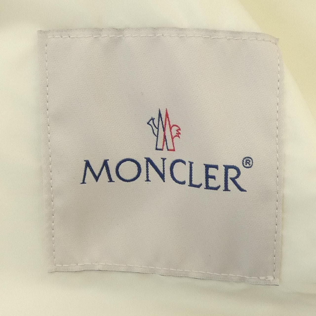 MONCLER蒙克勒·布卢森