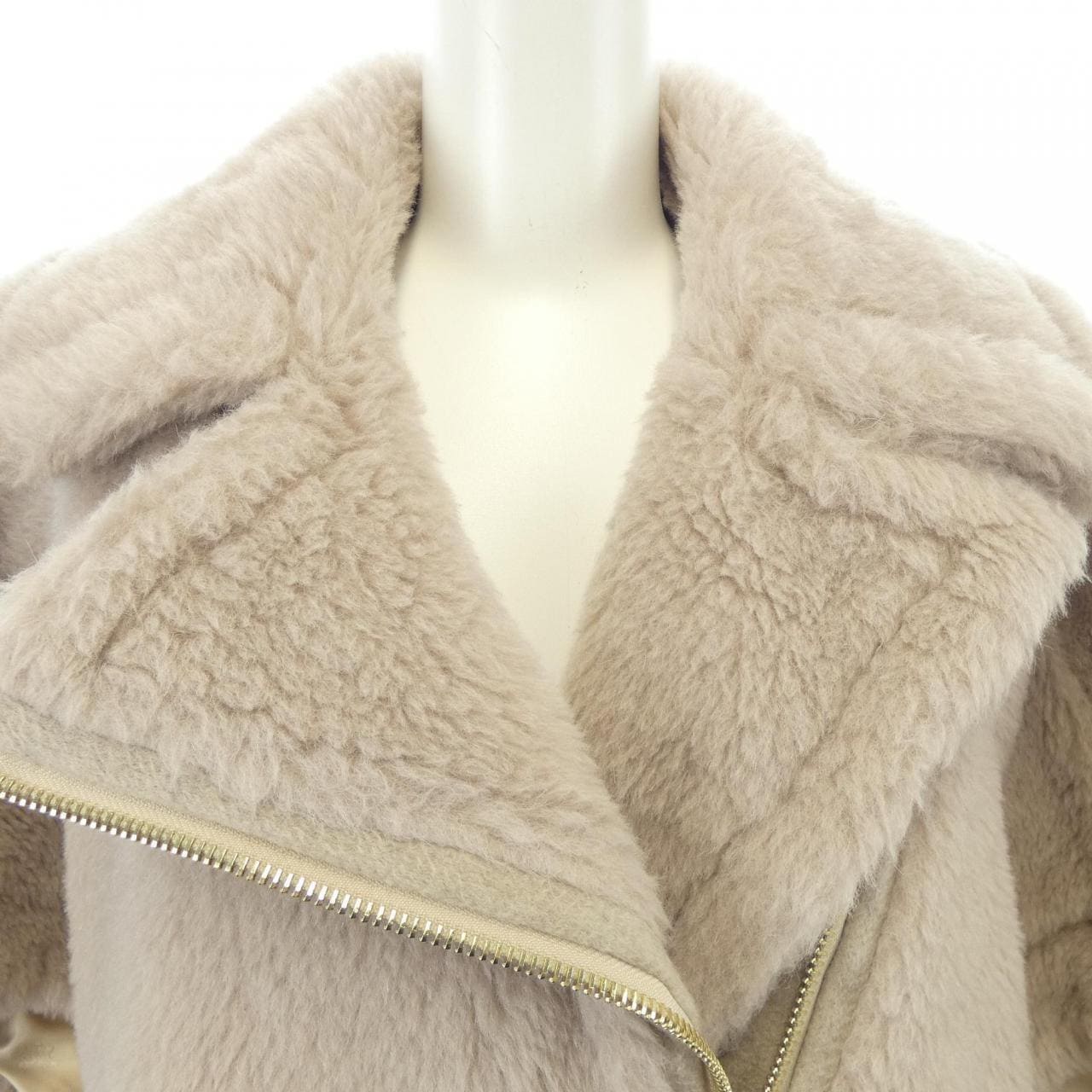 マックスマーラ Max Mara ケープ