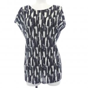 プリーツプリーズ PLEATS PLEASE PP33-FK333 トップス