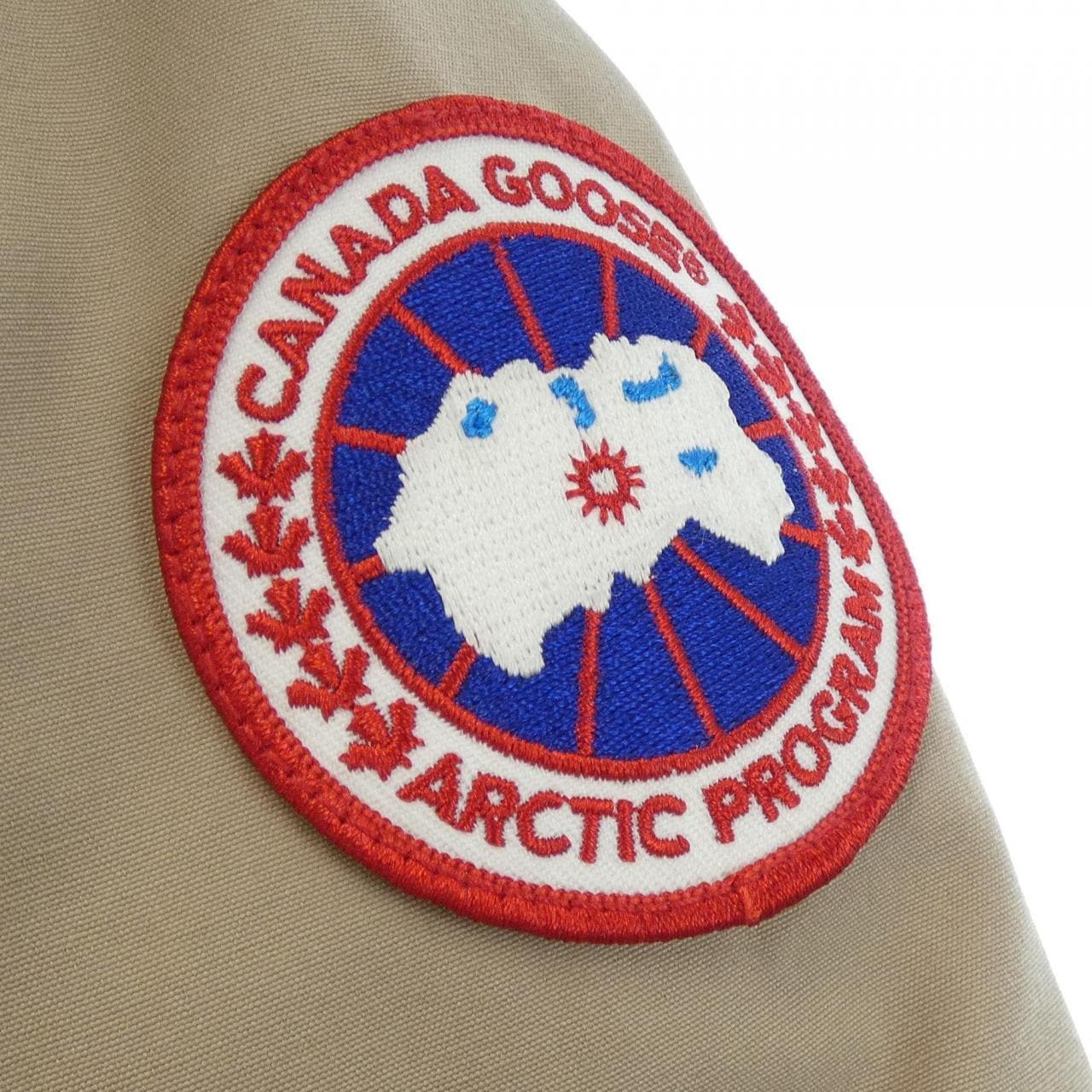 カナダグース CANADA GOOSE ダウンジャケット