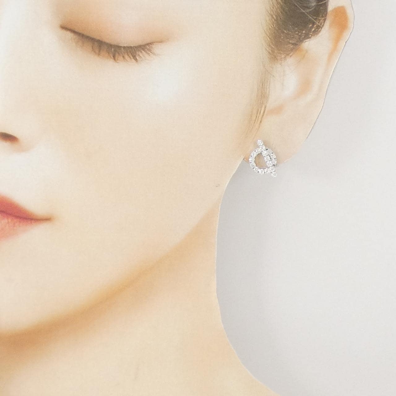 エルメス フィネス ピアス 0.92CT