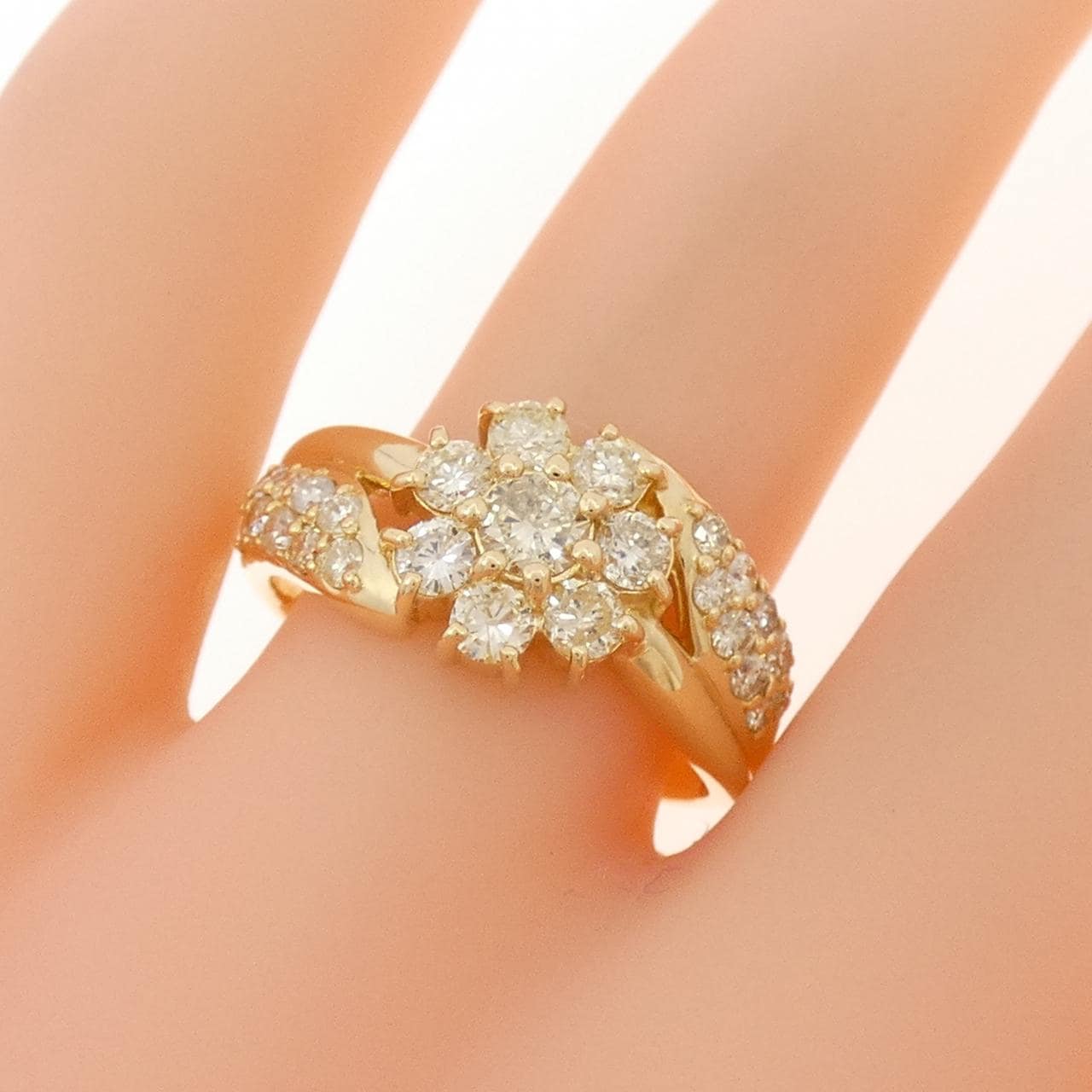 K18YG フラワー ダイヤモンド リング 1.00CT