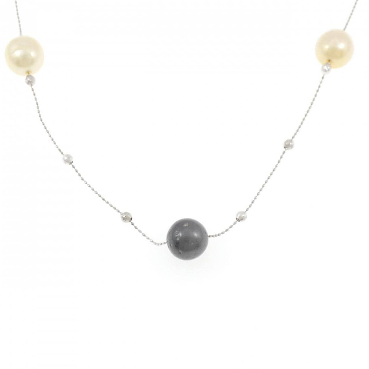 K18WG 黒蝶パール ネックレス