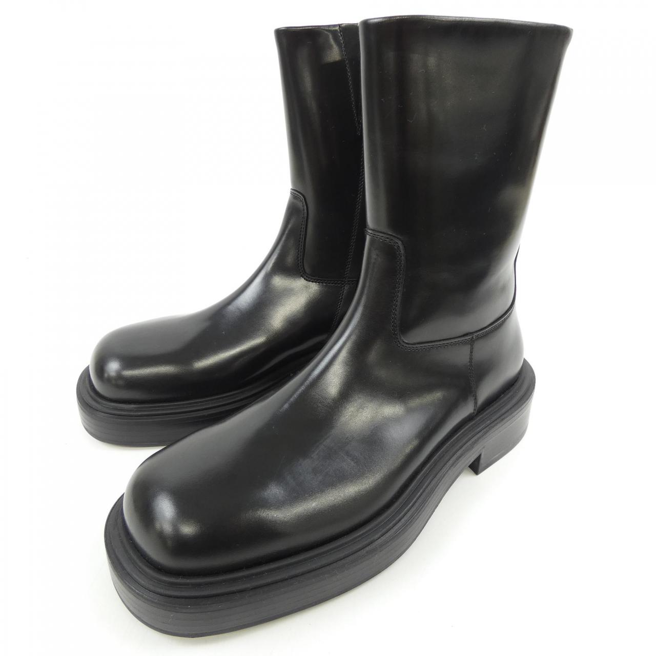 フェラガモ FERRAGAMO ブーツ