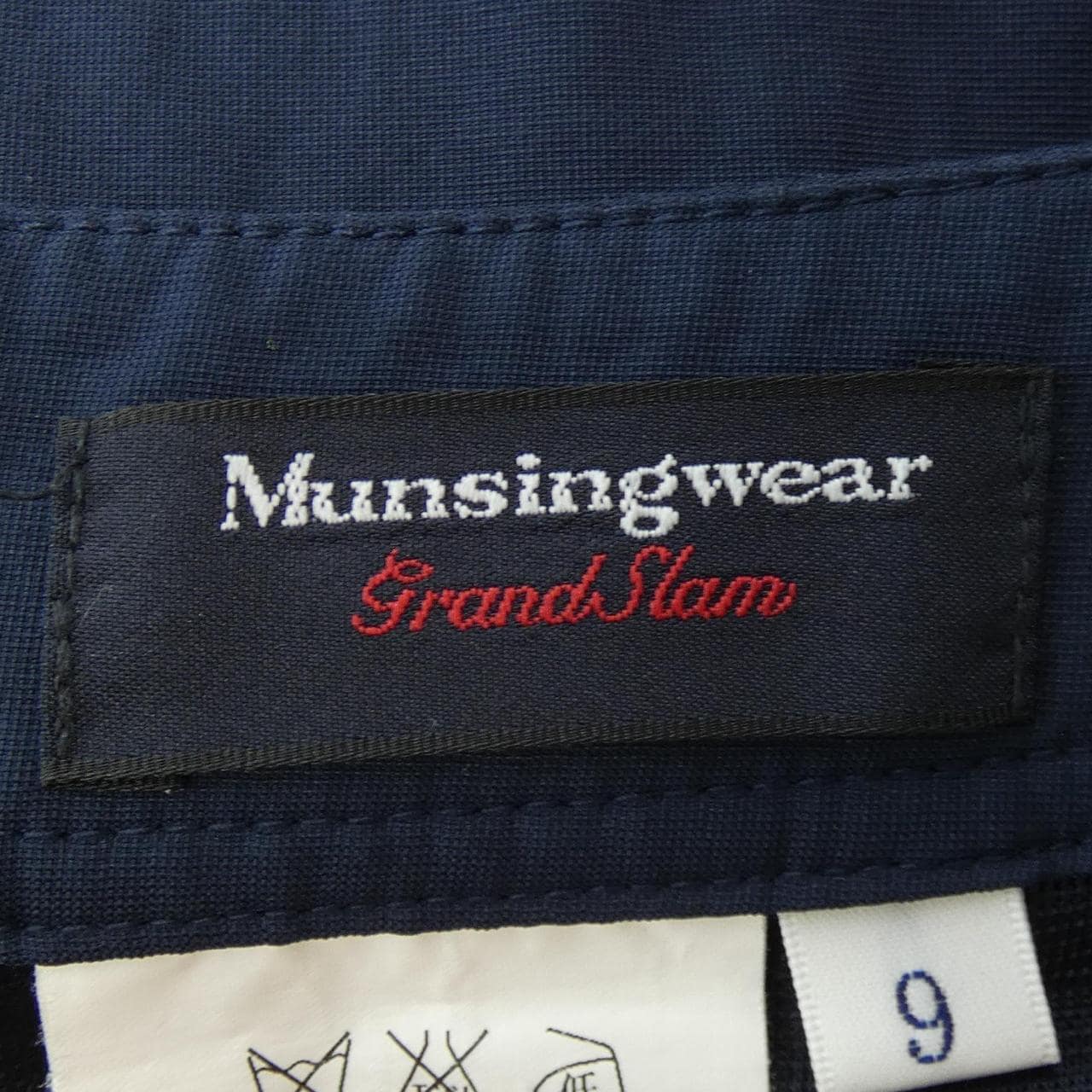 MUNSING WEAR スカート