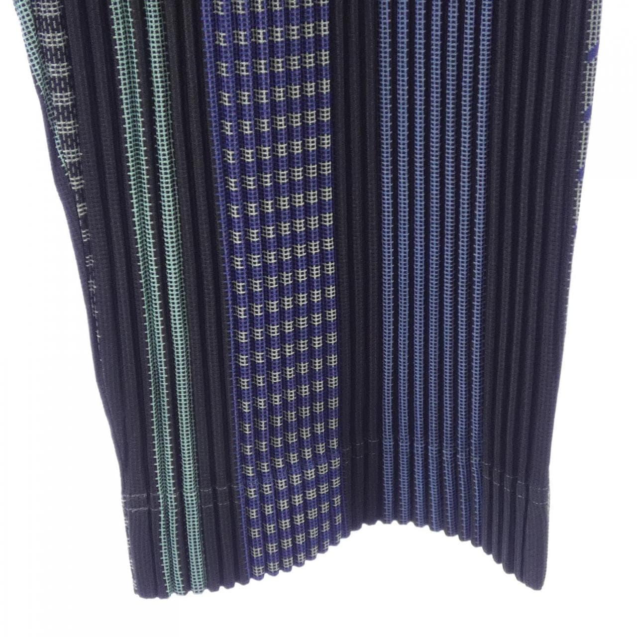 オムプリッセ HOMME PLISSE HP13JF182 パンツ