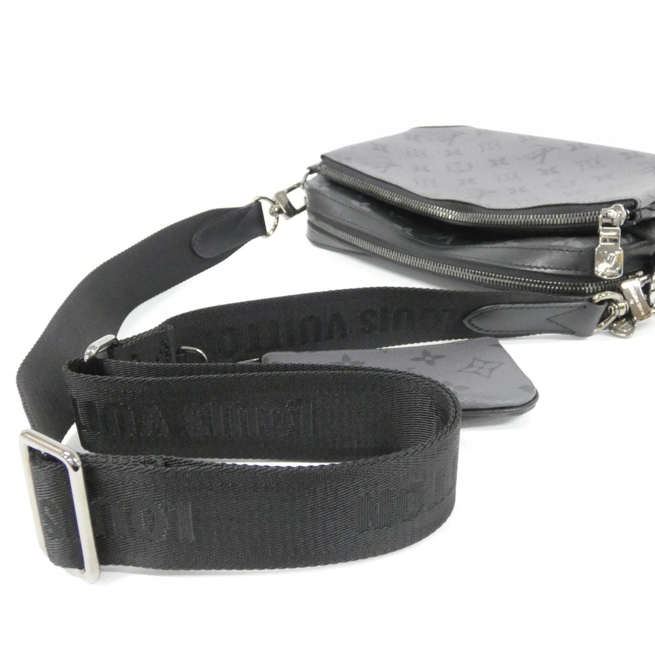 ルイヴィトン モノグラム エクリプス リバース トリオ メッセンジャー M69443 ショルダーバッグ