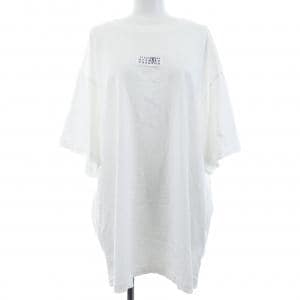 エムエムシックス MM6 SH0GC0017 UNISEX Tシャツ