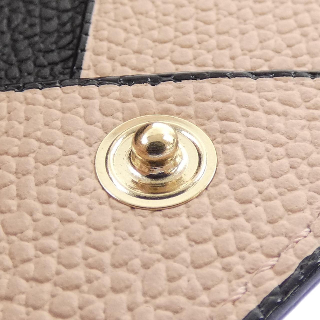 ヴァレクストラ VALEXTRA ボタン付カードホルダー SGNL0061028LOCPS99 CARD CASE
