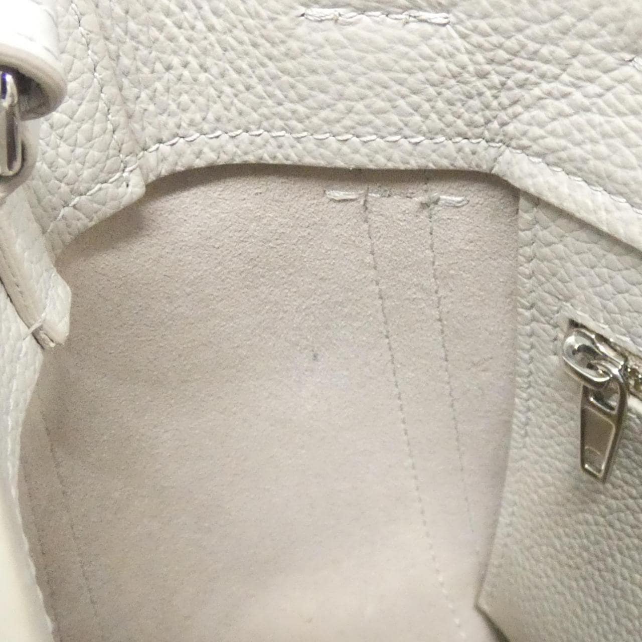 バレンシアガ エブリデイ 2.0 ミニ 781817 15YUN バッグ