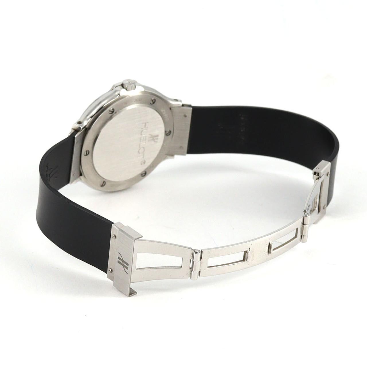 【ノーメンテナンス特価】ウブロ クラシック 1401.100.1 SS クォーツ