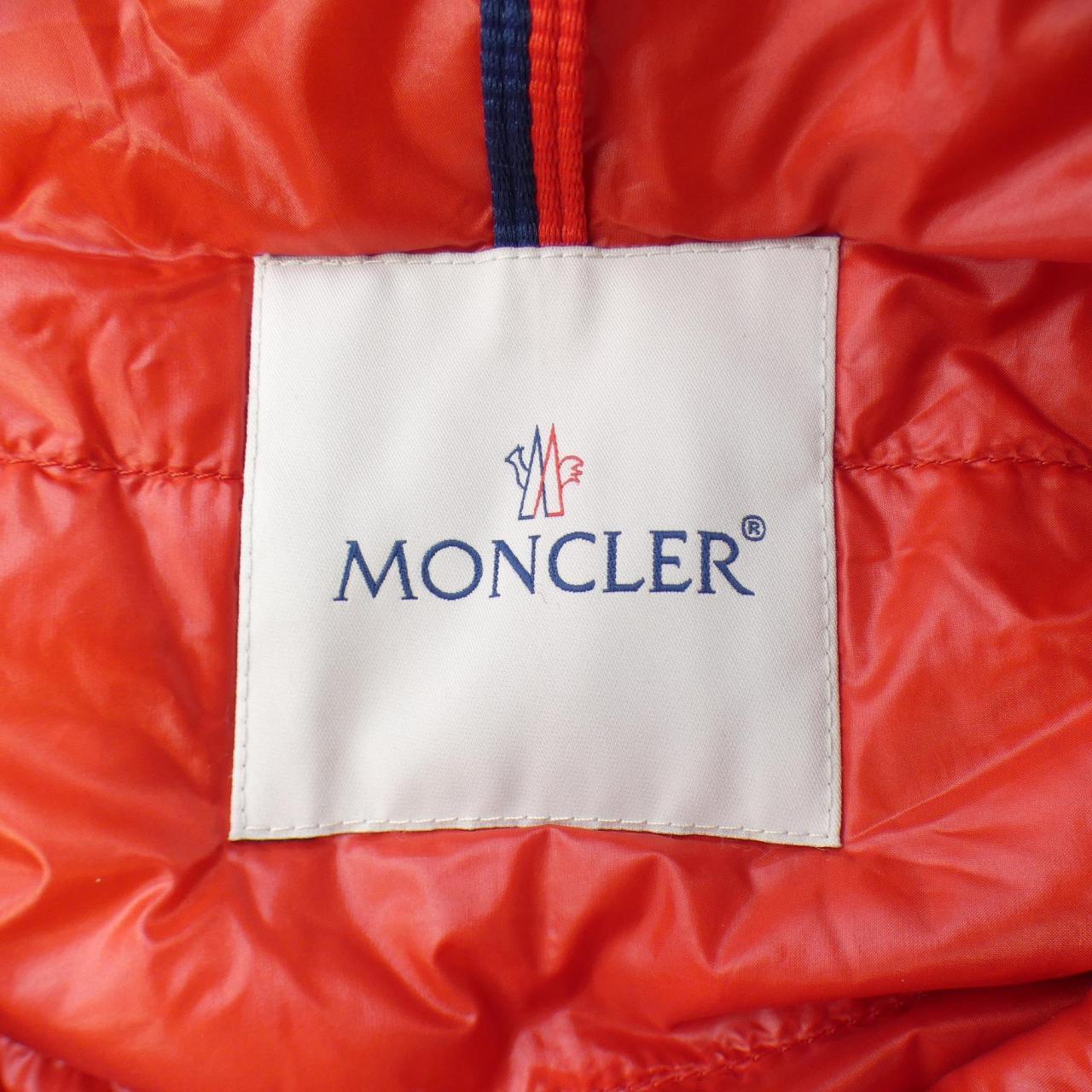 モンクレール MONCLER BUKRET ダウンジャケット