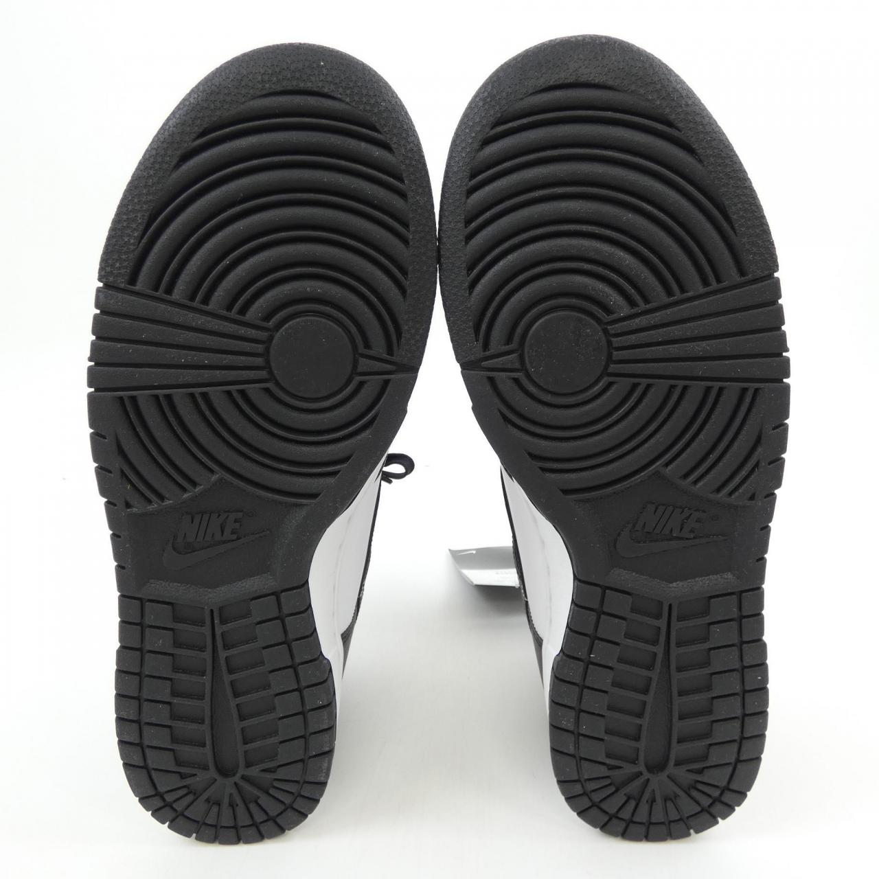 ナイキ NIKE DD1399-105 シューズ