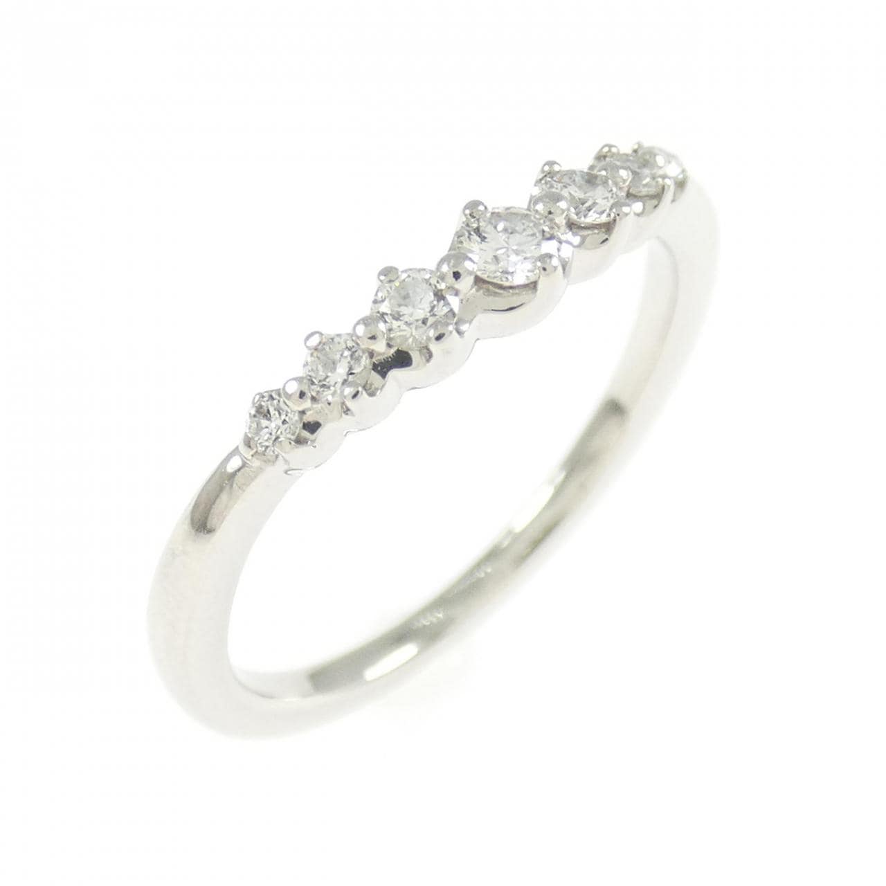 4゜C Diamond ring