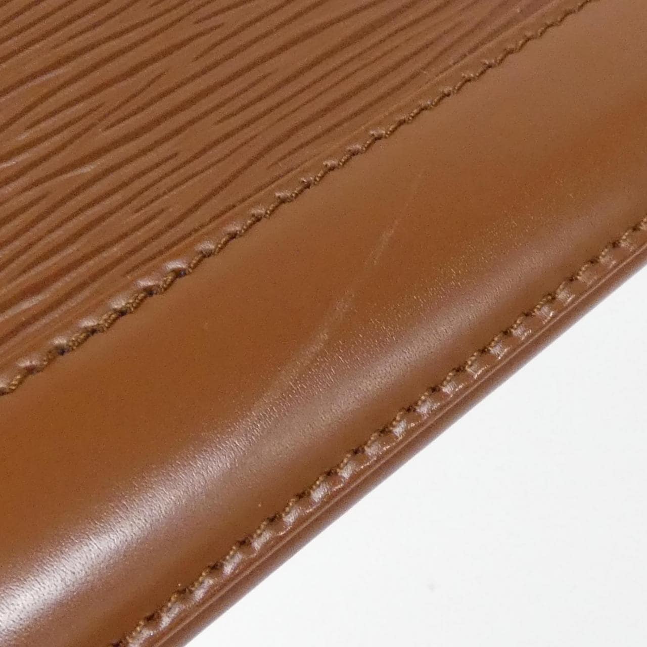 ルイヴィトン エピ アルマ PM M40622 バッグ