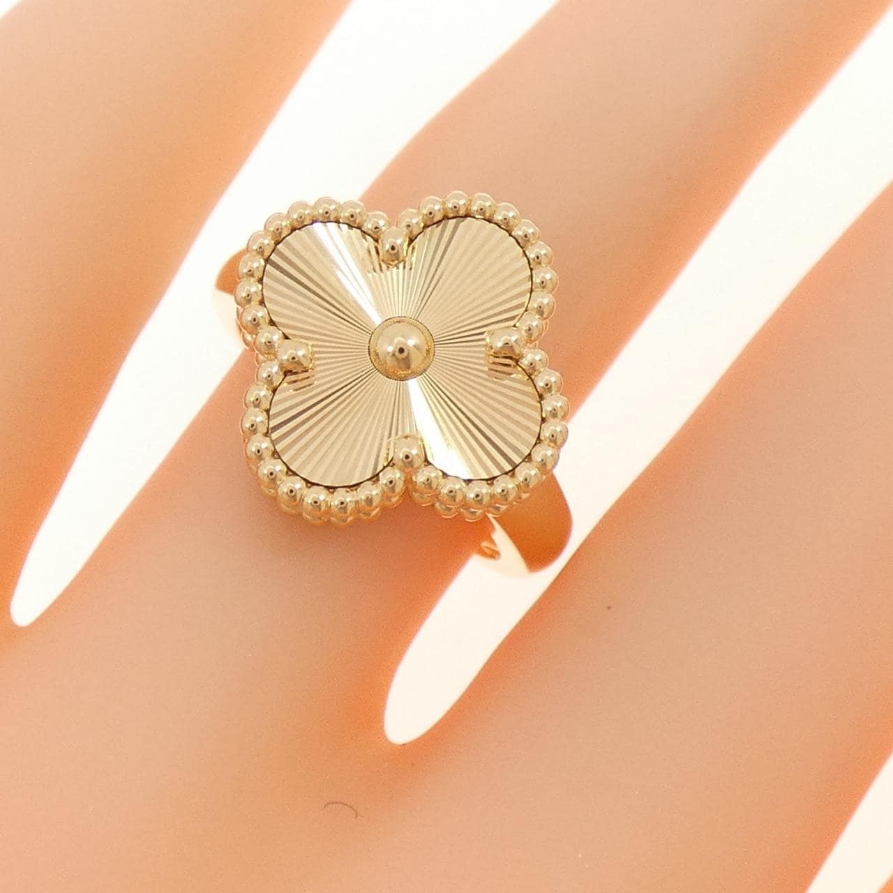 ヴァンクリーフ&アーペル ヴィンテージ アルハンブラ リング