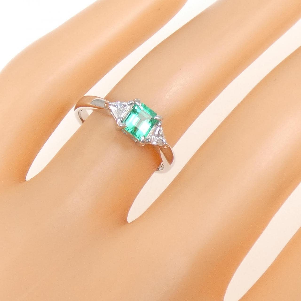 PT900 エメラルド リング 0.47CT