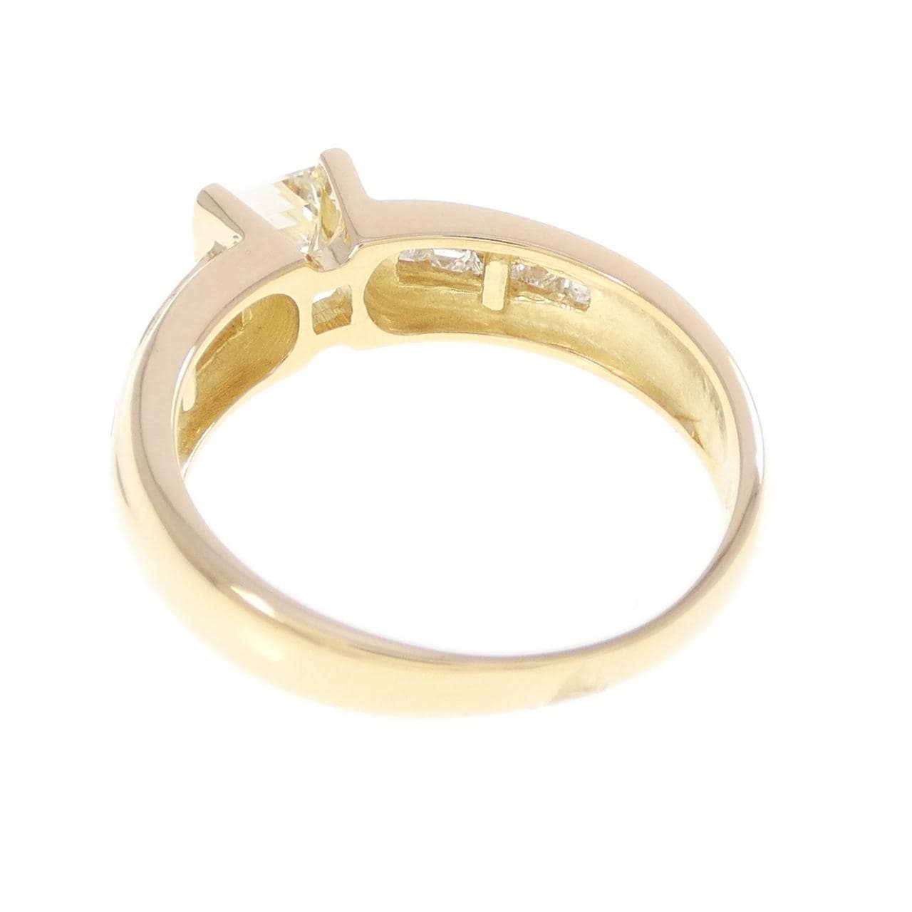 K18YG ダイヤモンド リング 0.56CT