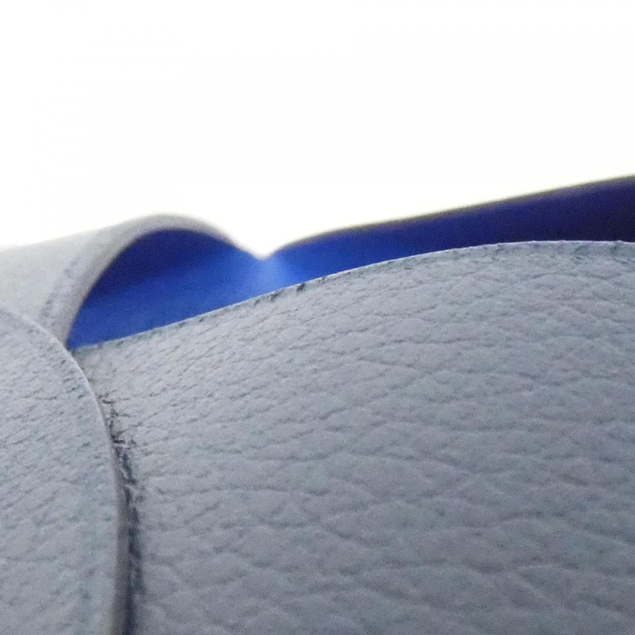 エルメス カルヴィ ヴェルソ 078474CK カードケース