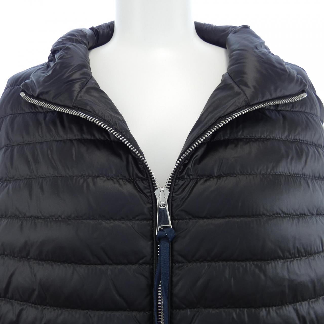 【新品】モンクレール MONCLER ダウンジャケット