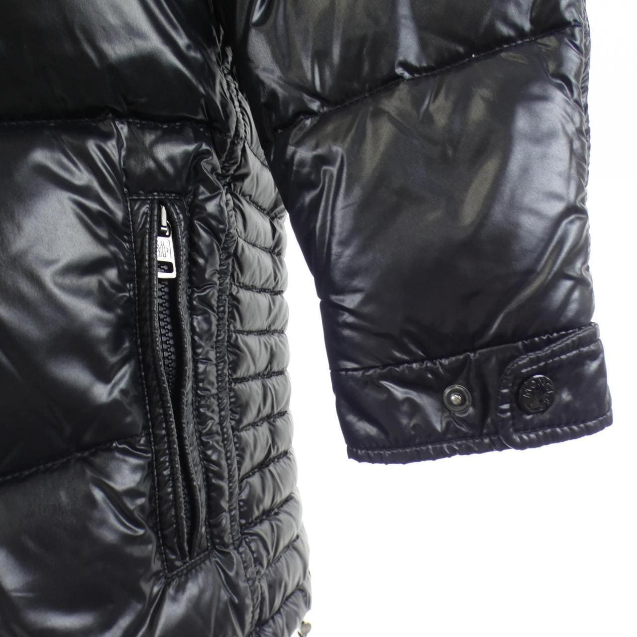 モンクレール MONCLER 40349/50 AUSTIN ダウンジャケット